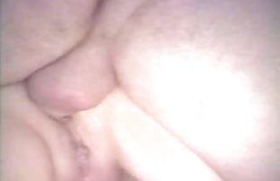 پورنو سکسی مدل عکس با شکل ایده آل نما برای یک مجله پورنوگرافی