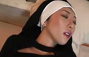 پورنو سکسی پرشور سامانتا جنسی نما برهنه در ایوان و نشان دادن زن سبک و جلف