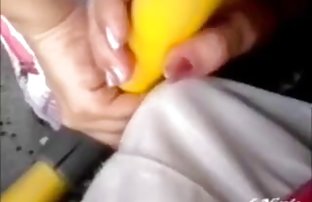 پورنو سکسی زیبا ماری با ته قنداق تفنگ دور در چمن در ته قنداق تفنگ صرف شد