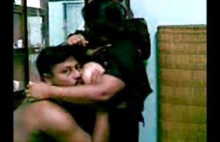 پورنو سکسی اسکیت باز دختر ضربه لنز دوربین مخفی در حمام