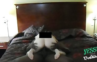 پورنو سکسی سه مرد خیره کننده ورزش ها در تمام ترک