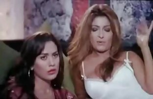 پورنو سکسی پسر را دیدم پرستار خودارضایی و می خواست برای کمک به او.