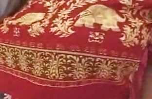 پورنو سکسی سبزه مست باعث می شود به پسر ناز او