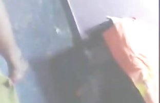 پورنو سکسی شخص ساده و معصوم باریک نما برهنه در یک عکس شلیک